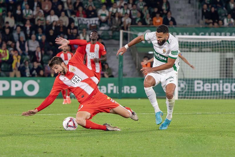 nhan-dinh-almeria-vs-elche-ngay-18-02